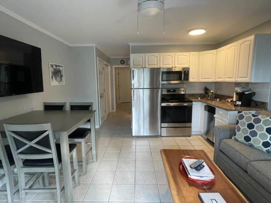 Feelin Tip'Sea-Oceanview Retreat Steps To Beach Hilton Head Island Exteriör bild